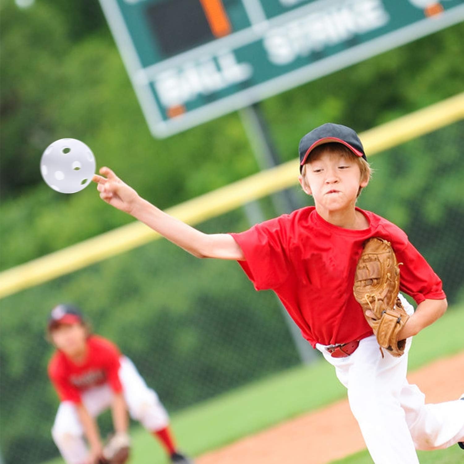 12 Pack Plastic Baseball Practice Baseballs for Hitting, Indoor Outdoor Lightweight Balls Baseball Batting Training